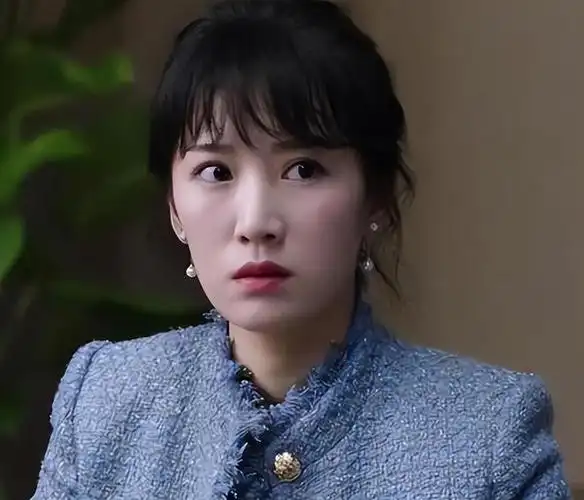 二胎后得病仍坚持生,被网友提醒查查甲状腺|生娃|张嘉倪|娱乐圈_网易