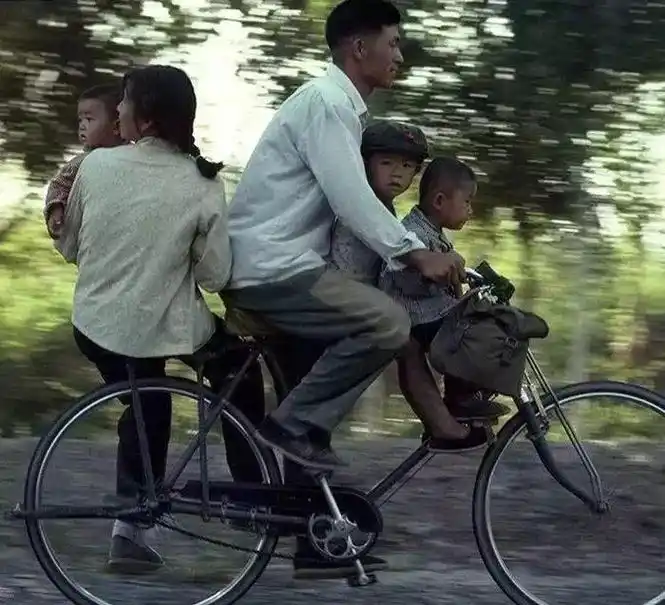 越长大越怀旧!致80年代中国儿童,没手机电脑,却有最纯真的笑脸