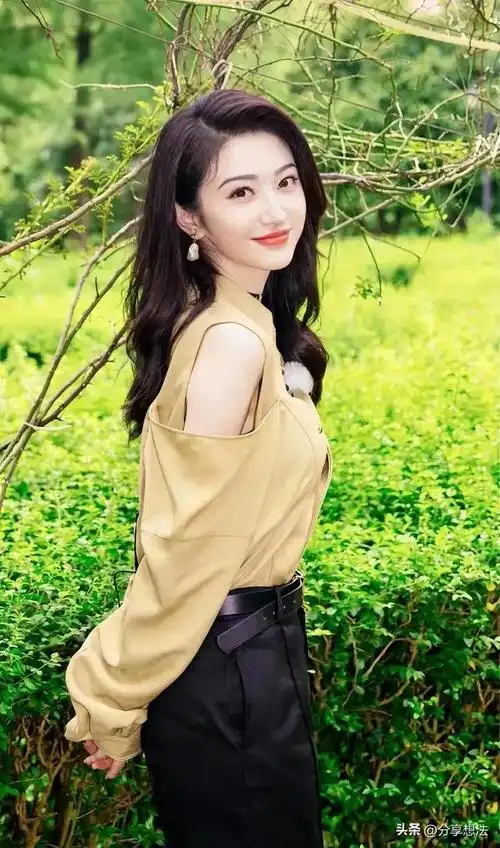 景甜明星壁纸51