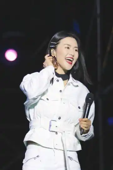 一生中情维维姐