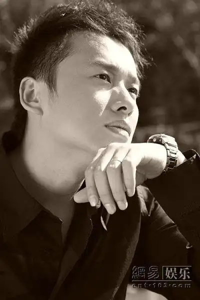 刘洋:陈楚生签约百代曾一度低迷 写下《一夜》