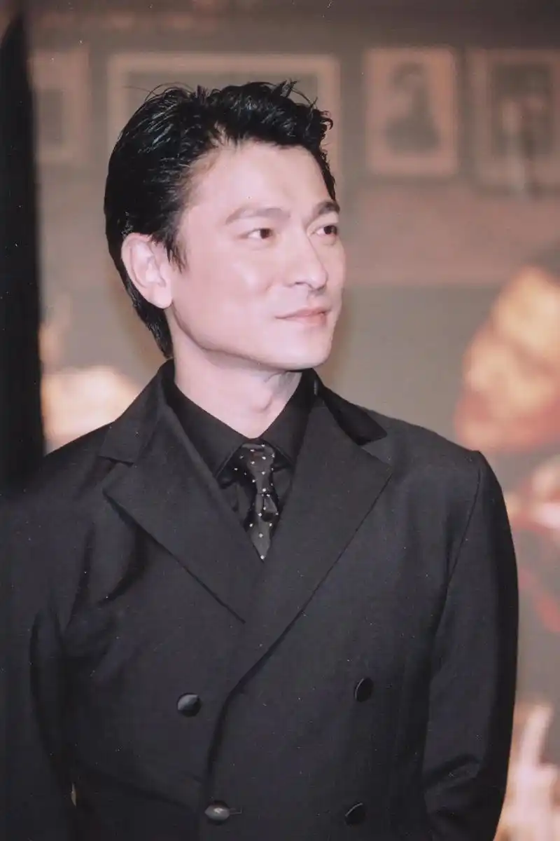 刘德华全身相片 - 抖音