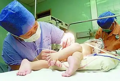 > 正文  本报讯(记者陈青报道) 昨天上午,由复旦大学附属儿科医院陈秋