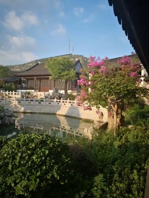 美丽的山庄,温馨的家园