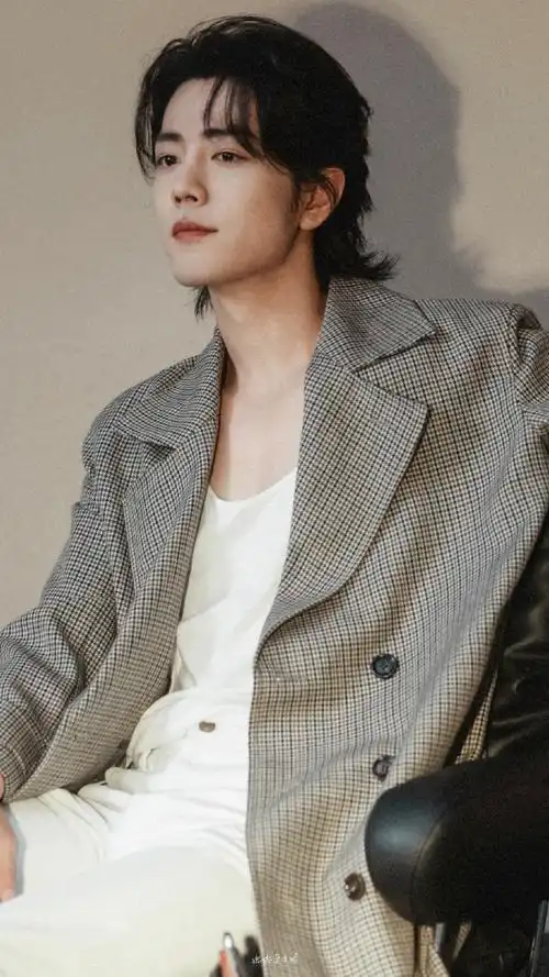 #肖战美拉德风衣##肖战gucci品牌代言人#