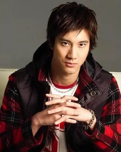 细数中国十大健康男歌手 后生可谓抢七席(图)