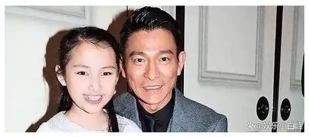 59岁刘德华女儿太漂亮了,恐怕是娱乐圈颜值最高的星二代了吧