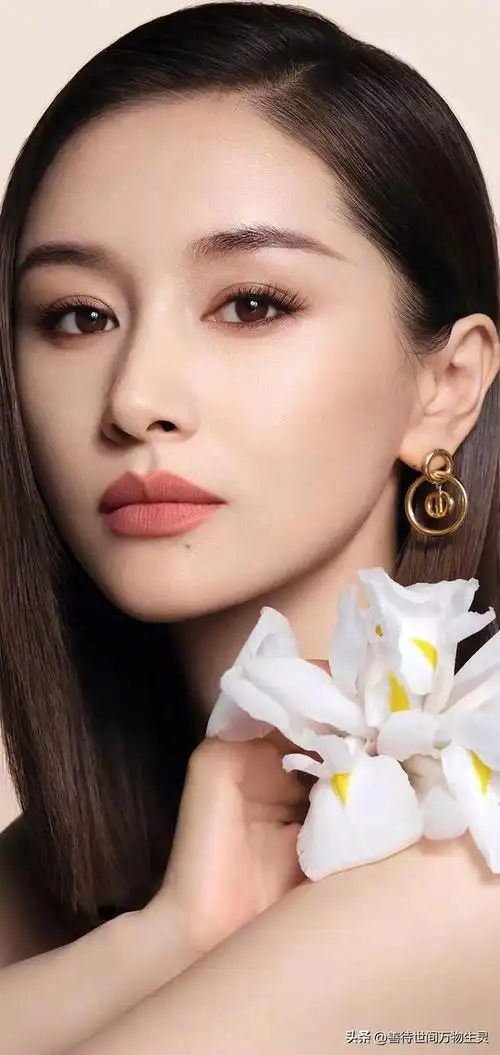 王子文61高清写真(明星爱豆壁纸)_网易订阅