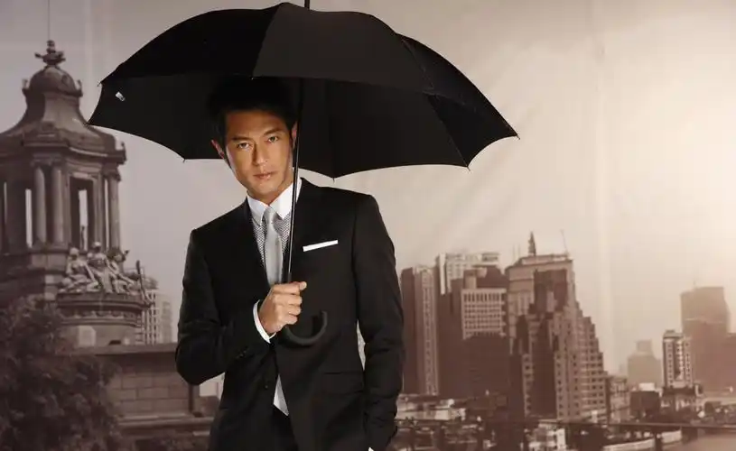 古天乐捐建80所希望小学,不能掩盖他是烂片王事实