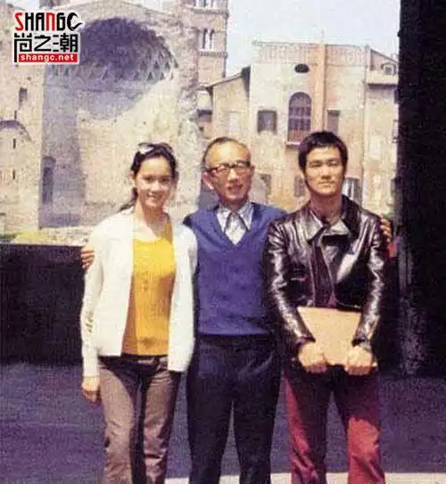 她为李小龙不嫁 李小龙只说了一句话 苗可秀为什么不结婚