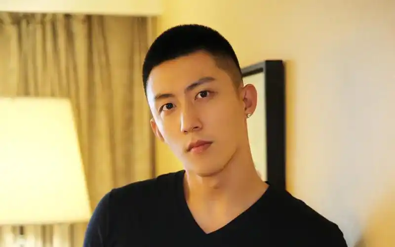 92年出生的明星:92年的热巴,92年的黄景瑜,最后一位已是影后!