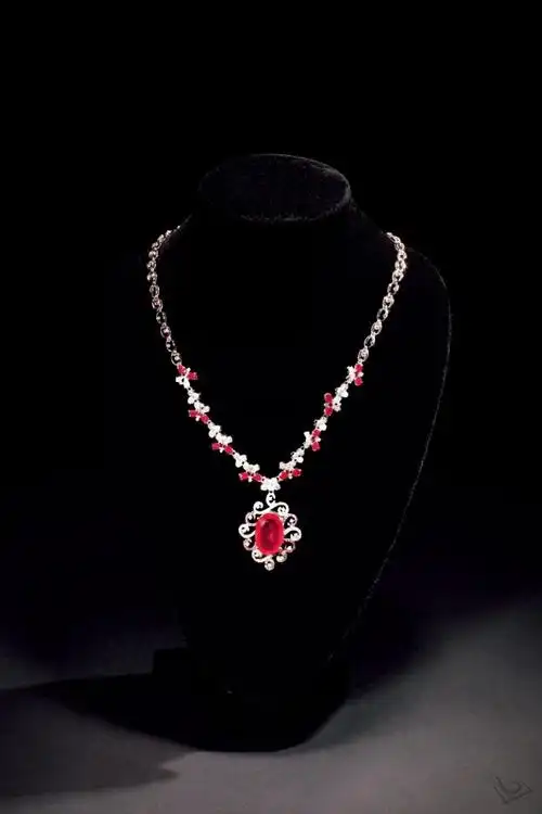 求红宝石项链的图片