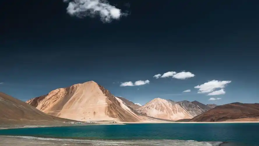 西藏班公湖风景高清动态壁纸- 风景壁纸下载,美景大图,动态壁纸下载