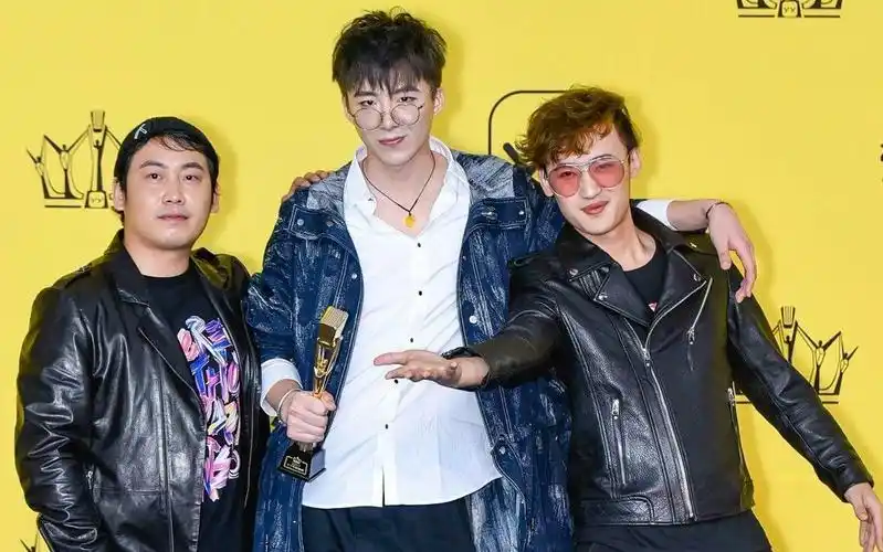 摩登兄弟大飞哥深情演绎爱的代价