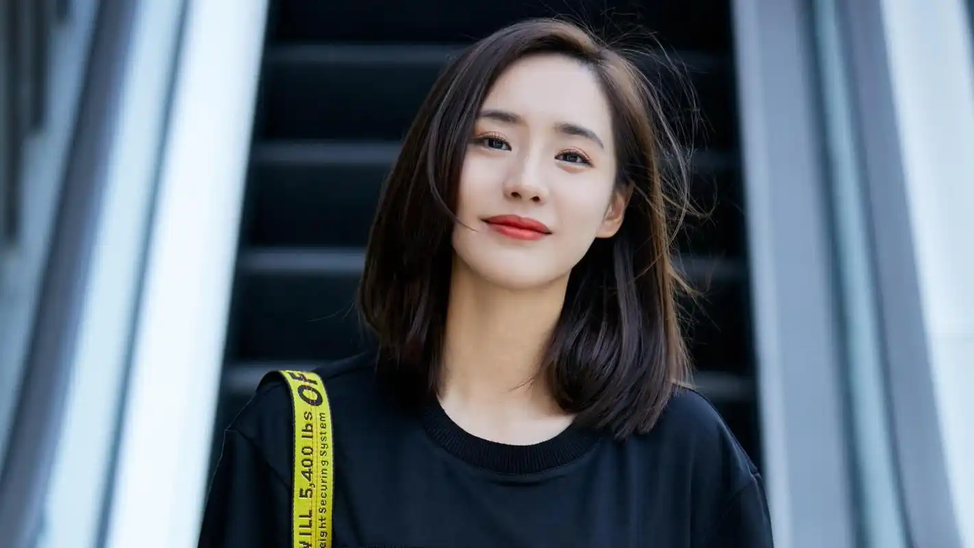 《夏洛特烦恼》秋雅产女取乳名小米 还记得当初的一剪梅吗?