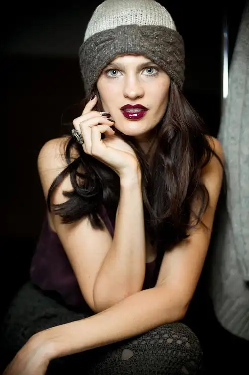 线针织品时装人像-istoica商业广告摄影师作品