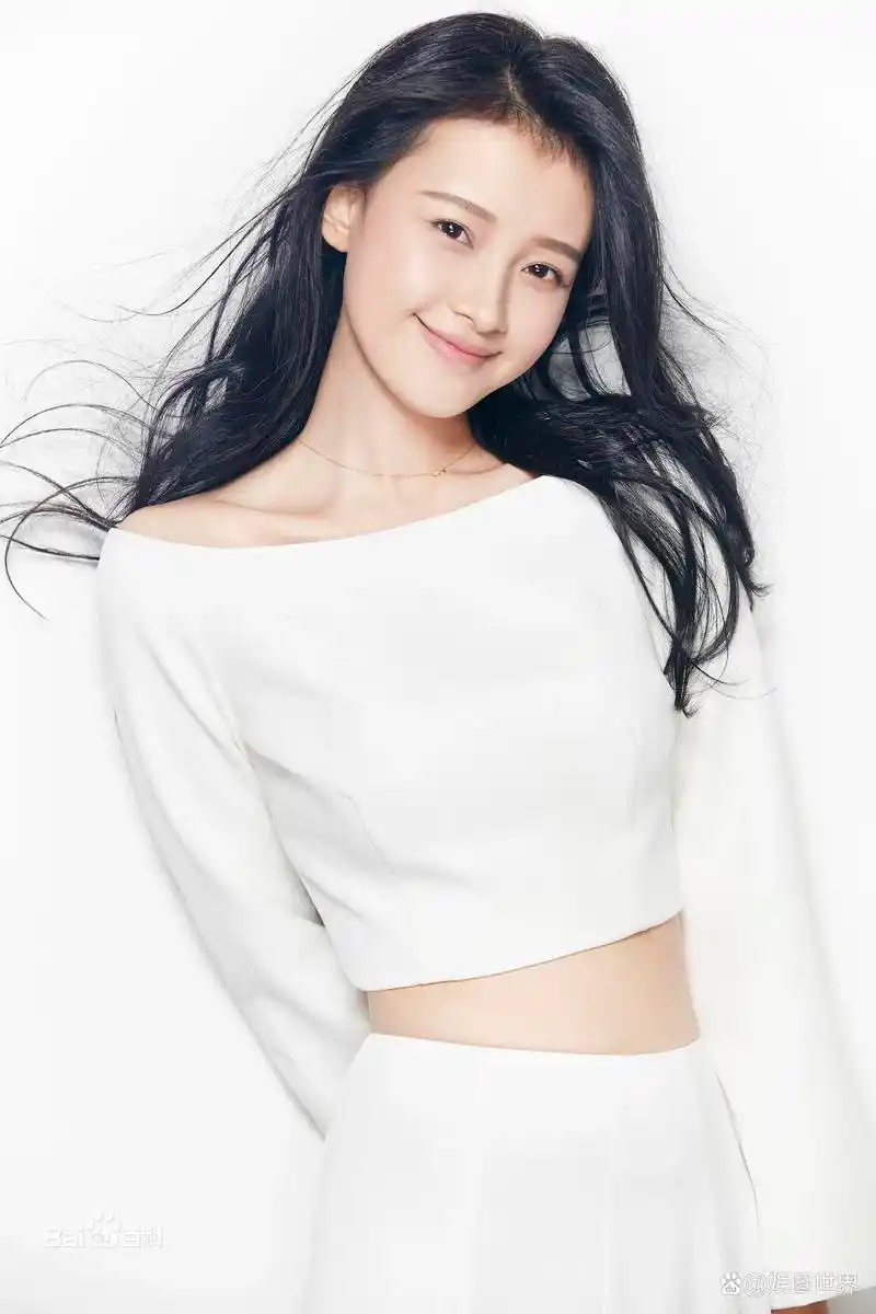 90后甜美女星——孙怡,清新的邻家女孩
