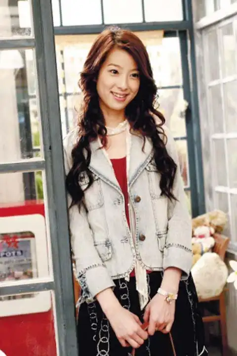 周渝民携手侯佩岑《美味的童话》飘香上演(图)