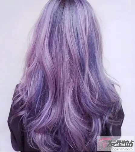 雾色系头发图片赏析挥别深色厚重发色选择雾感挑染