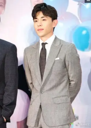 邓伦金晨被曝疑复合分手被批渣男曾经提到金晨撂下话筒耍脾气走人