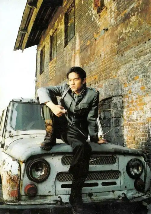周杰伦早期有哪些好看的照片? - 知乎