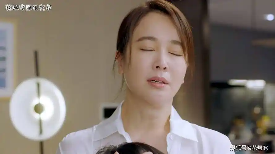 勇敢的翅膀4:读懂左小青的内心戏,才明白为何军嫂是在守活寡_兰叶来