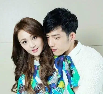 郑爽向井柏然撒娇 井柏然郑爽没在一起原因有哪些?