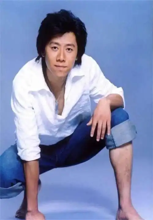 15年后再看夏雨,放弃高圆圆,回到袁泉身边,才是正确的选择