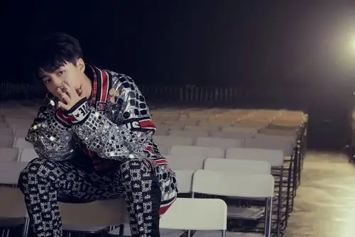 王俊凯高清无水印美图