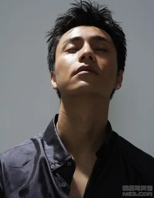 陈坤写真图片-自制640x960壁纸.大图-明星写真馆n63.com