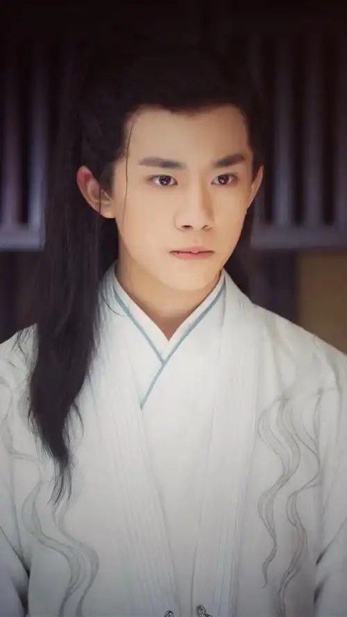 易烊千玺 #tfboys 诛仙青云志狐仙小七 高清 帅气 手机壁纸size