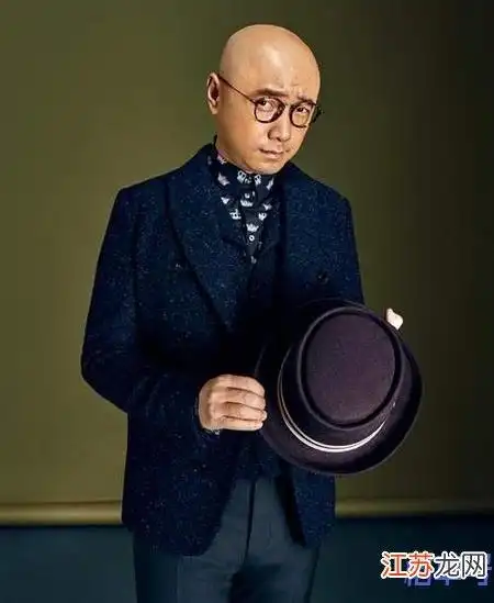 男人秃顶适合什么发型设计,男生头顶秃适合什么发型-_1