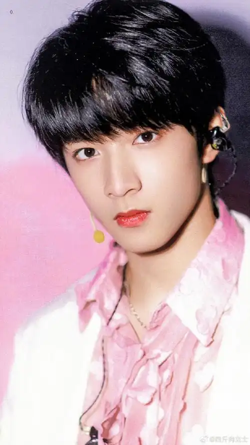 新生代演员刘耀文##刘耀文blue