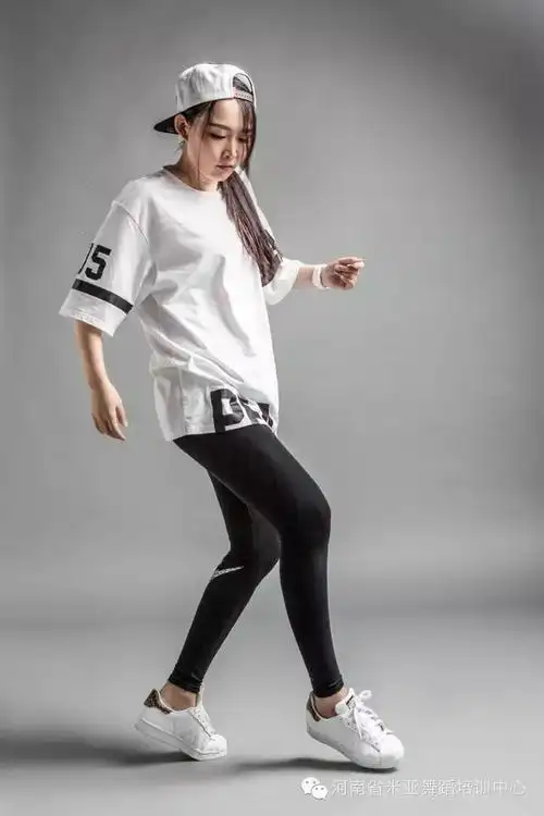 郑州爵士舞教练班——a b段分阶式教学(a段)