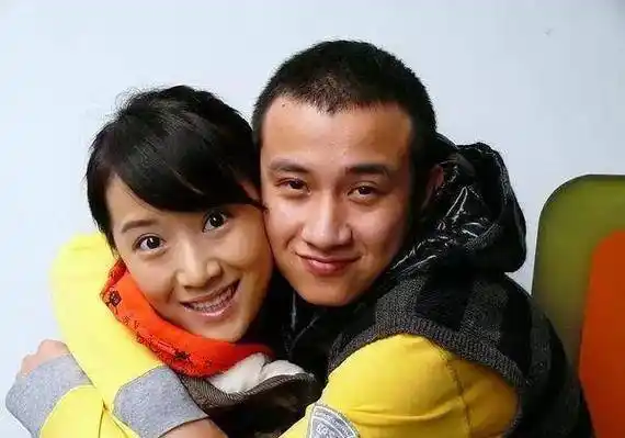 《都挺好》热播,还记得十年前反应房价的《蜗居》_张嘉译_李念_都市