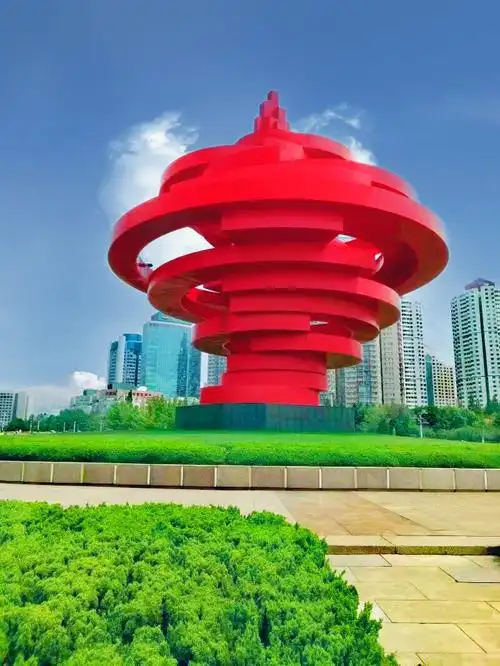 山东青岛五四广场