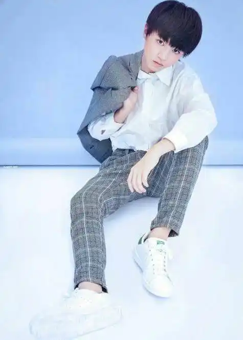 原创95后三小王刘昊然王俊凯和吴磊谁能先登顶