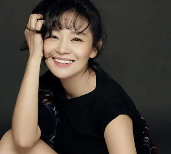 在娱乐圈很多人说王维维很干净她是怎样的一个演员呢