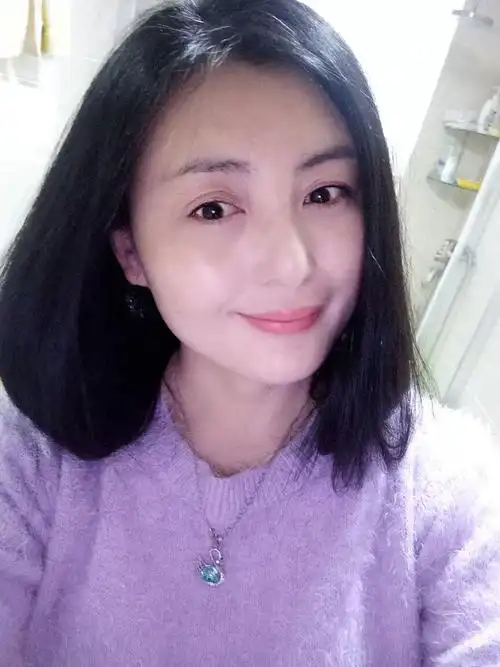 33岁未婚女征婚照片(id:100596369)_江苏南京征婚交友_珍爱网
