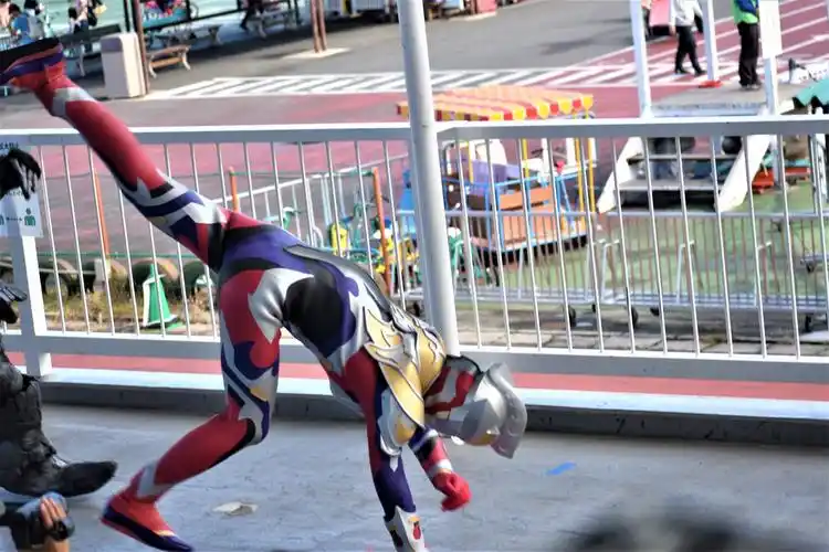 原创泽塔奥特曼伽马未来皮套摄影会压倒性的颜值令粉丝陶醉