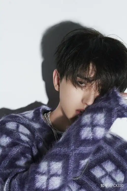 有没有蔡徐坤的神仙图,就是路人见了都要惊叹的那一种? - 知乎