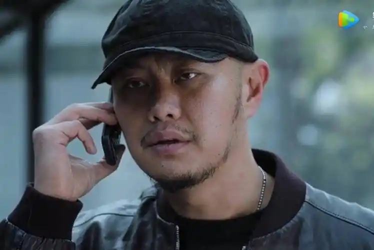 一部戏用8个替身,为何还有人夸他敬业?走进赵荀的另一面人生_角色