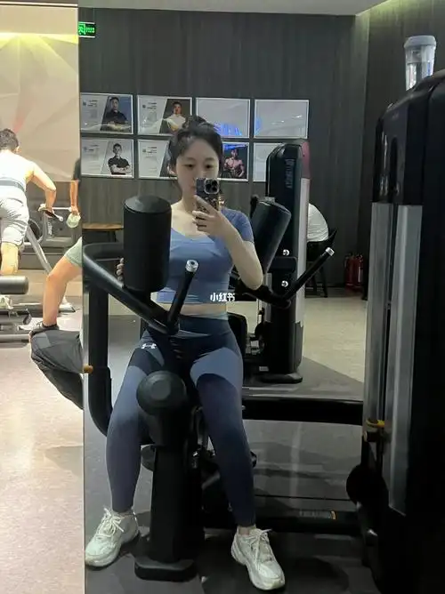 健身房刘亦菲