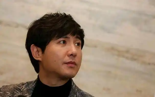 自带笑点的喜剧演员沈腾