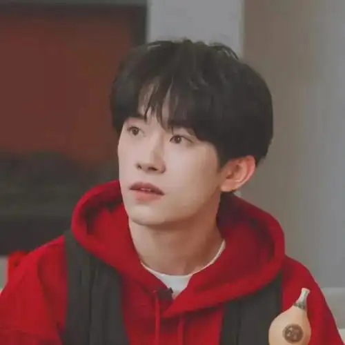 头像明星系列之易烊千玺