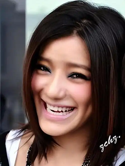 超女冠军江映蓉:因医美失败像"怪物",全身只剩眼睛是自己的!