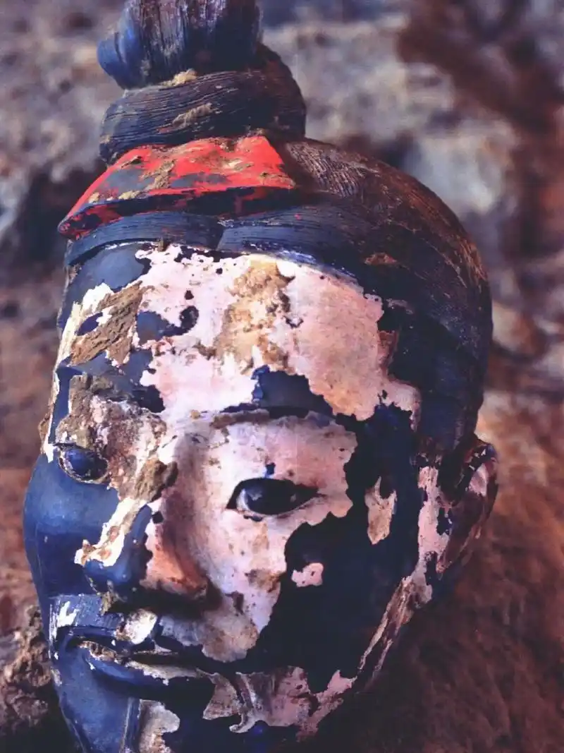 刚发掘出土时色彩鲜艳的兵马俑#原创 #兵马俑 #兵马俑博物馆 - 抖音