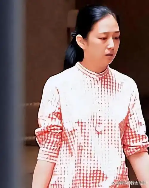 "马来小姐"朱丽倩:出身豪门,当红为爱隐退,用22年等来真心