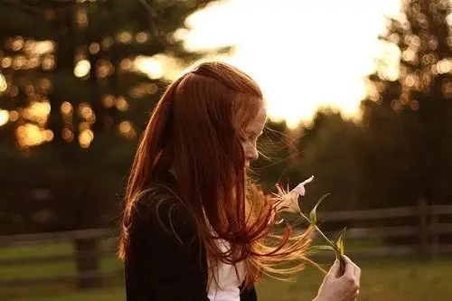 想念一个人的时候小清新女生图片 -小清新-唯美图片大全