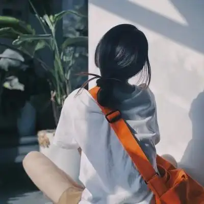 美女头像背影唯美高清83张_女生头像_头像屋